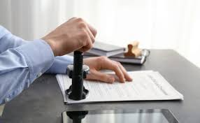 What is the difference between notarized and certified translation?